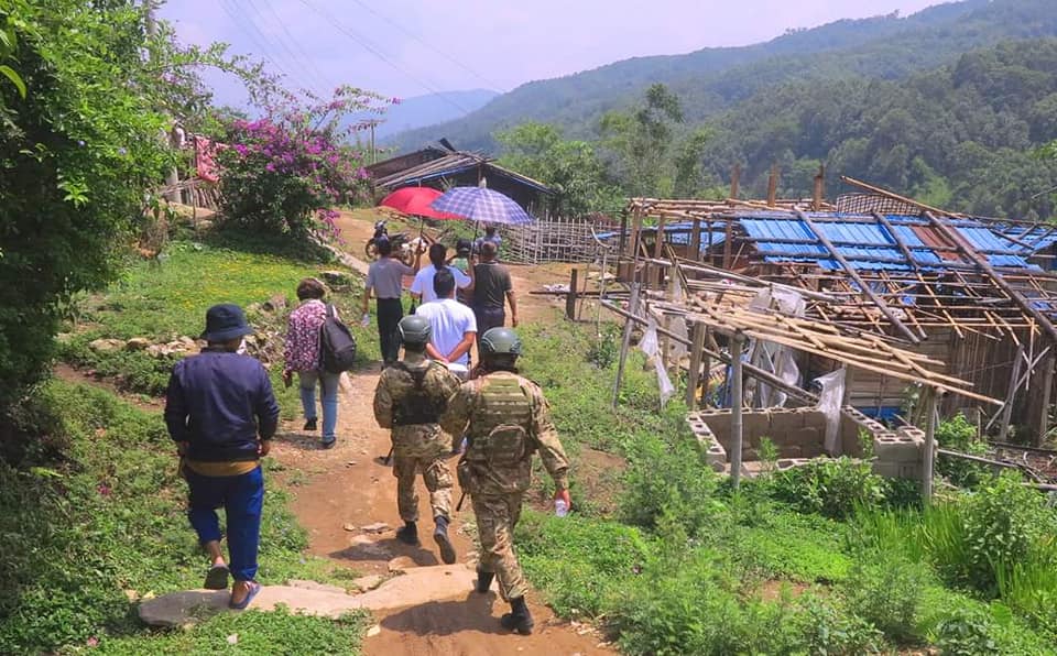 မုန်တိုင်းဒဏ်သင့် ပြည်သူများထံ NUGယာယီသမ္မတ သွားရောက်အားပေး