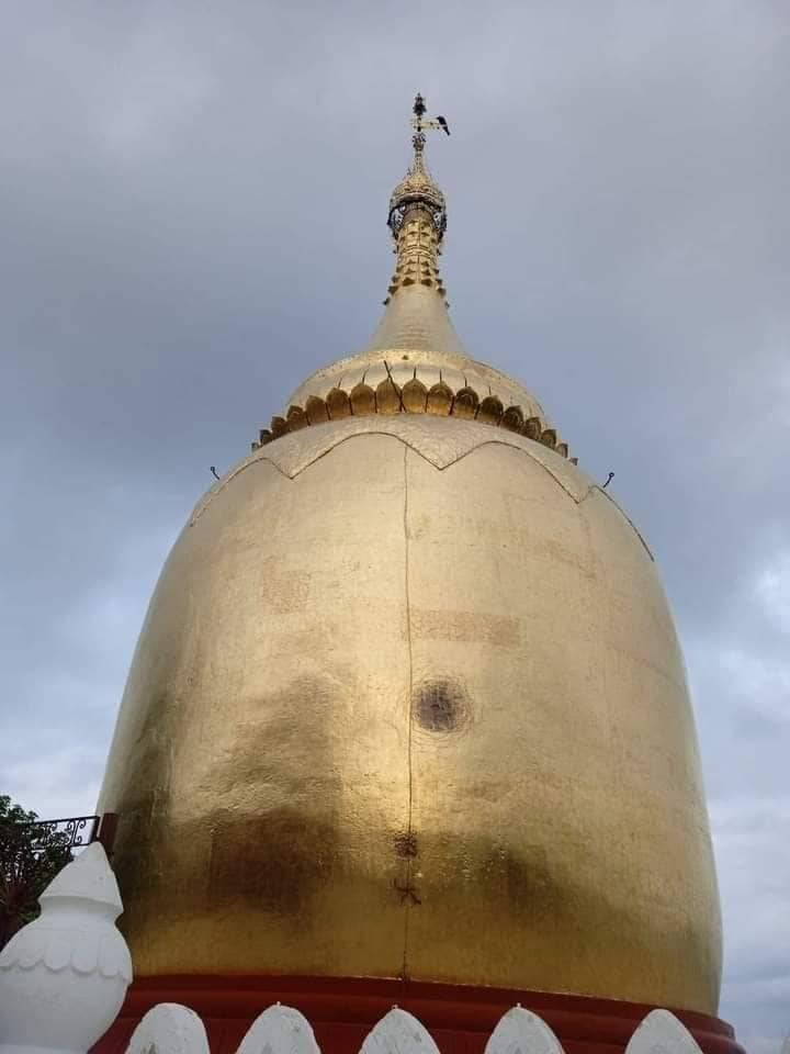 (ဗူးဘုရားစေတီ မိုးကြိုးခပြီးနောက် တွေ့ရစဥ် ။ဓာတ်ပုံ-CJ)