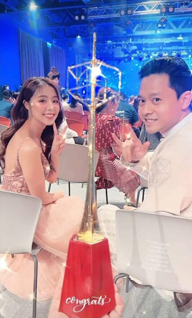 သရုပ်ဆောင်ဒေါင်းပါဝင်တဲ့ဇာတ်ကား ထိုင်းရုပ်ရှင်ဆုပေးပွဲမှာ ဆုထပ်ရ