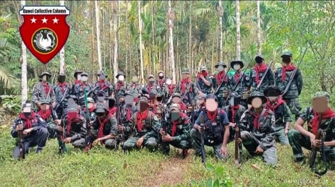 (ထားဝယ်စုပေါင်းစစ်ကြောင်းမှ ရဲဘော်များအားတွေ့ရစဥ်။ ဓာတ်ပုံ - DCC)