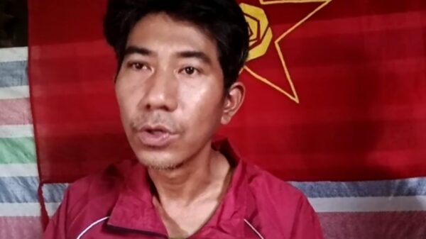 (ကို​ကျော်ကိုကို က အွန်လိုင်းသတင်းစာရှင်းလင်းပွဲမှ ရှင်းလင်း​နေစဥ်။ဓါတ်ပုံ-PS)