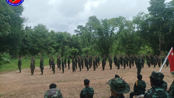(မြိတ်ခရိုင် PDF တပ်ရင်း (၂)မှ ရဲဘော်များအား တွေ့ရစဥ်။ဓာတ်ပုံ - PDF တပ်ရင်း (၂))