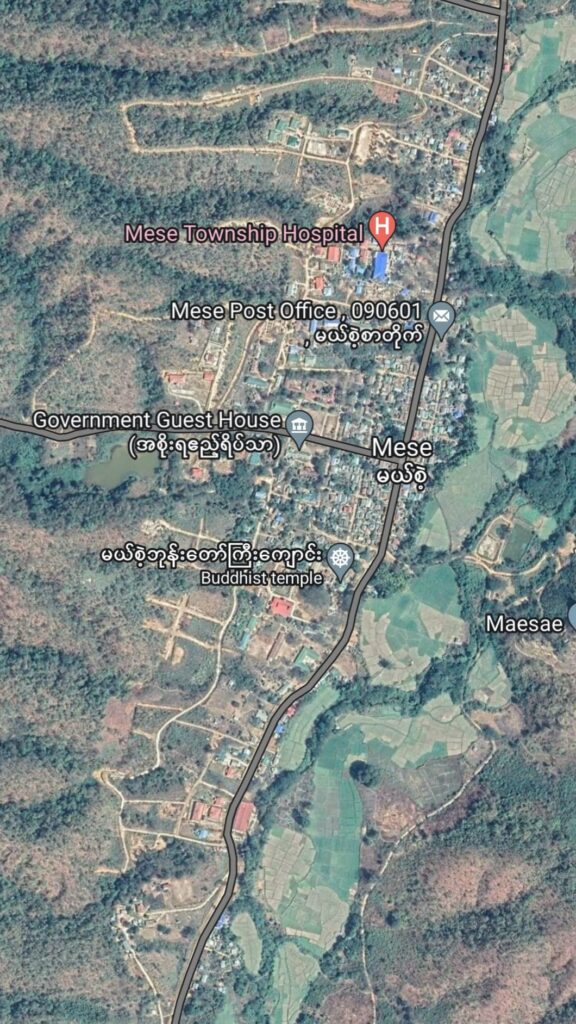 (မယ့်စဲမြို့တည်​နေရာပြ​မြေပုံ / KNDF ၊KA နှင့် စစ်တပ်အာဏာသိမ်းမှုဆန့်​ကျင်​ကြောင်းဆန္ဒပြပြည်သူများကိုစစ်တပ်က အကြမ်းဖက်ဖြိုခွင်းစဥ် ပြည်သူများဘက်မှ ကူညီ​ပေးခဲ့​သော KNPLF (ကလလတ)တပ်ဖွဲ့ဝင်အချို့ ။ဓါတ်ပုံ-KNDF ၊KA ၊CJ)