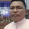 (စစ်​ကောင်စီခန့် ကျိုထိုက်မြို့နယ်​ကောင်စီဝင် ဦးရဲနိုင်​အောင်။ ဓါတ်ပုံ-ရဲနိုင်​အောင်​ဖေစ်ဘွခ်)
