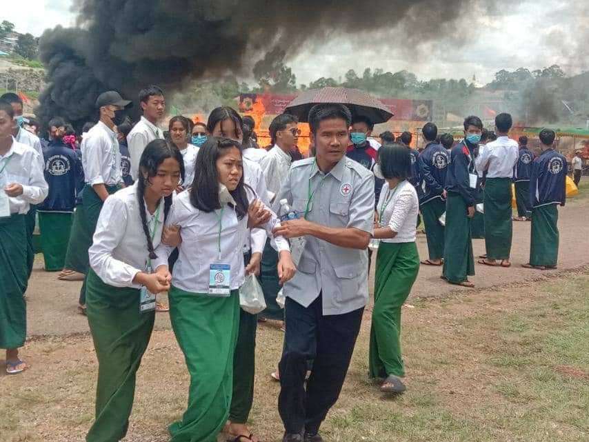 ဓာတ်ပုံ − တောင်ကြီးမြို့ ကြက်ခြေနီ