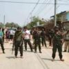 (ကရင်နီပြည်လူမျိုးပေါင်းစုံပြည်သူ့လွတ်မြောက်ရေးတပ်ဦး (ကလလတ/KNPLF)မှ ရဲဘော်များအား တွေ့ရစဉ်။ ဓာတ်ပုံ - CJ)