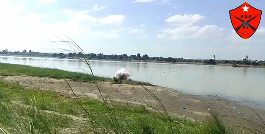 (ချောင်းဦးမြို့နယ် အမြင့်ရဲစခန်းကို အင်အားလာဖြည့်သည့် စစ်ကောင်စီရေယာဥ် ၂စင်းအား ဒေသကာကွယ်ရေးအဖွဲ့များက ၂၀၂၂ ဒီဇင်ဘာတွင် တွေ့ရစဥ်။ ဓာတ်ပုံ - ASF)