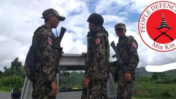 (PDFအမှတ် ၁၁ တပ်ရင်း-မင်းကင်း၏ ရဲဘော်အချို့။ ဓာတ်ပုံ-အမှတ် ၁၁ တပ်ရင်း-မင်းကင်း)