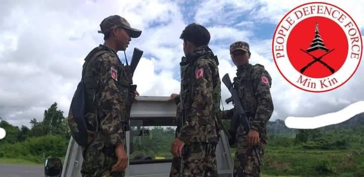 (PDFအမှတ် ၁၁ တပ်ရင်း-မင်းကင်း၏ ရဲဘော်အချို့။ ဓာတ်ပုံ-အမှတ် ၁၁ တပ်ရင်း-မင်းကင်း)
