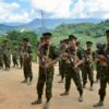 (ရှေ့တန်း စစ်ဆင်ရေး တစ်နေရာမှ KIA တပ်သားများအား တွေ့ရစဥ်။ ဓာတ်ပုံ - CJ)