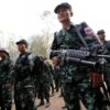 (KNLA မှ တပ်သားများအား တွေ့ရစဉ်။ ဓာတ်ပုံ - EPA)