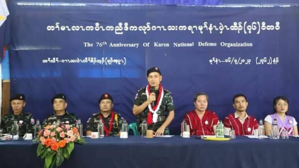 (ကရင်အမျိုးသားကာကွယ်ရေးတပ်ဖွဲ့(KNDO) နေ့အခမ်းအနားကို ယမန်နေ့က ကျင်းပနေစဥ်)