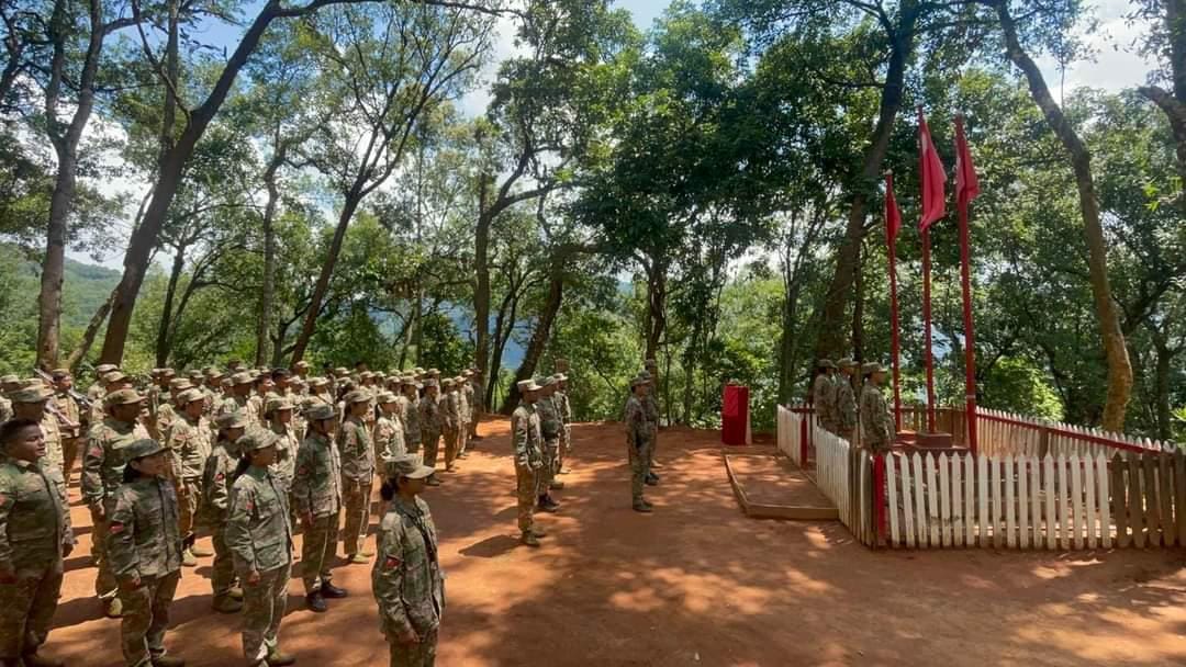 (PDF တပ်ရင်းတပ်ဖွဲ့ အသီးသီးတွင် အာဇာနည်နေ့အခမ်းအနားကျင်းပနေကြစဥ်။ဓာတ်ပုံ -ပြည်သူ့ကာကွယ်ရေး တပ်ဖွဲ့များ)