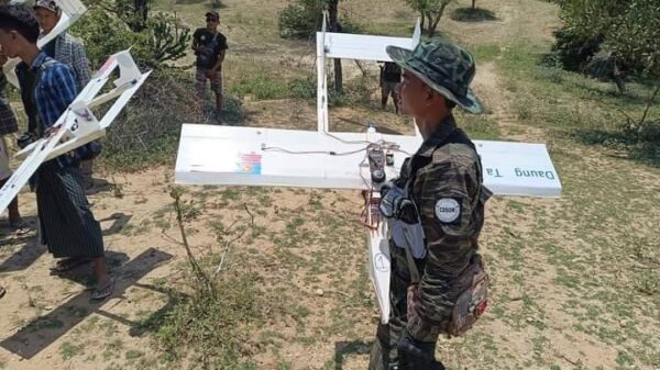 (ဒရုန်းစစ်ဆင်ရေးတွင် တွေ့ရသော တော်လှန်ရေးရဲဘော်များ။ ဓာတ်ပုံ-CDSOM)