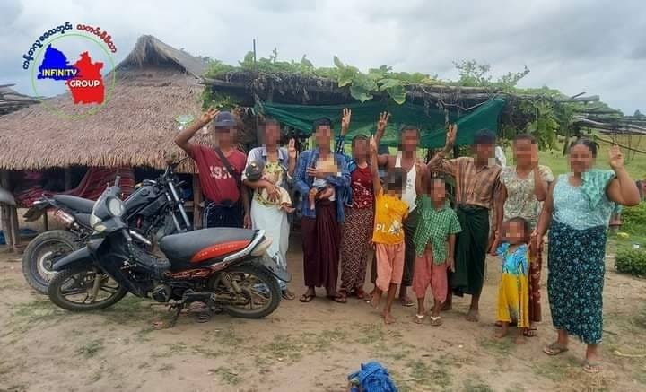 (ကျွန်းလှမြို့နယ်စသာကုန်းရွာမှထွက်​ပြေးလွတ်​မြောက်လာသည့် ပျူ​မိသားစု ၂ စုကို​တွေ့ရစဥ်။ဓါတ်ပုံ-Infinity group)