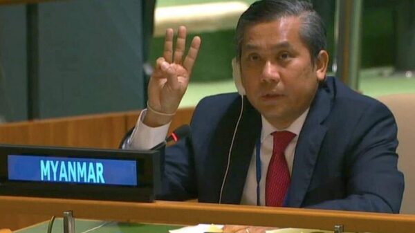 သံအမတ်ကြီး ဦး​ကျော်မိုးထွန်း