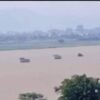 (မတ္တရာနယ်နှင့် စဥ့်ကူးနယ်အတွင်းသို့ ဖြတ်သန်းနေသော စစ်​သင်္ဘောများအား တွေ့ရစဥ်။ ဓာတ်ပုံ-Wetet Informational Network)