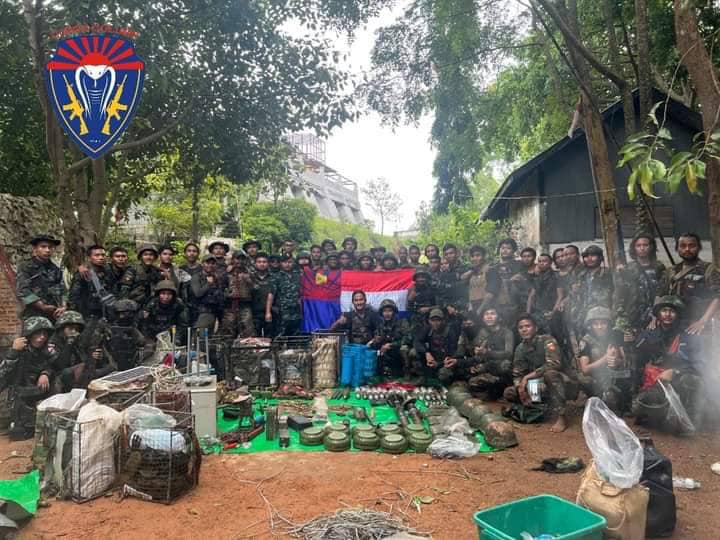 (စစ်ကောင်စီတပ်နှင့် တိုက်ပွဲတစ်ခုတိုက်ခိုက်ပြီးနောက် တွေ့ရသော ကော်ဘရာစစ်သည်တော်များ။ ဓာတ်ပုံ - ကော်ဘရာစစ်ကြောင်း)