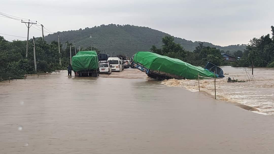 (မြဝတီ ၊ဘီးလင်း ၊ဘားအံ့ မြို့တို့တွင် သြဂုတ် ၅ ရက်က ​ရေကြီး​နေစဥ်။ဓါတ်ပုံ-CJ)