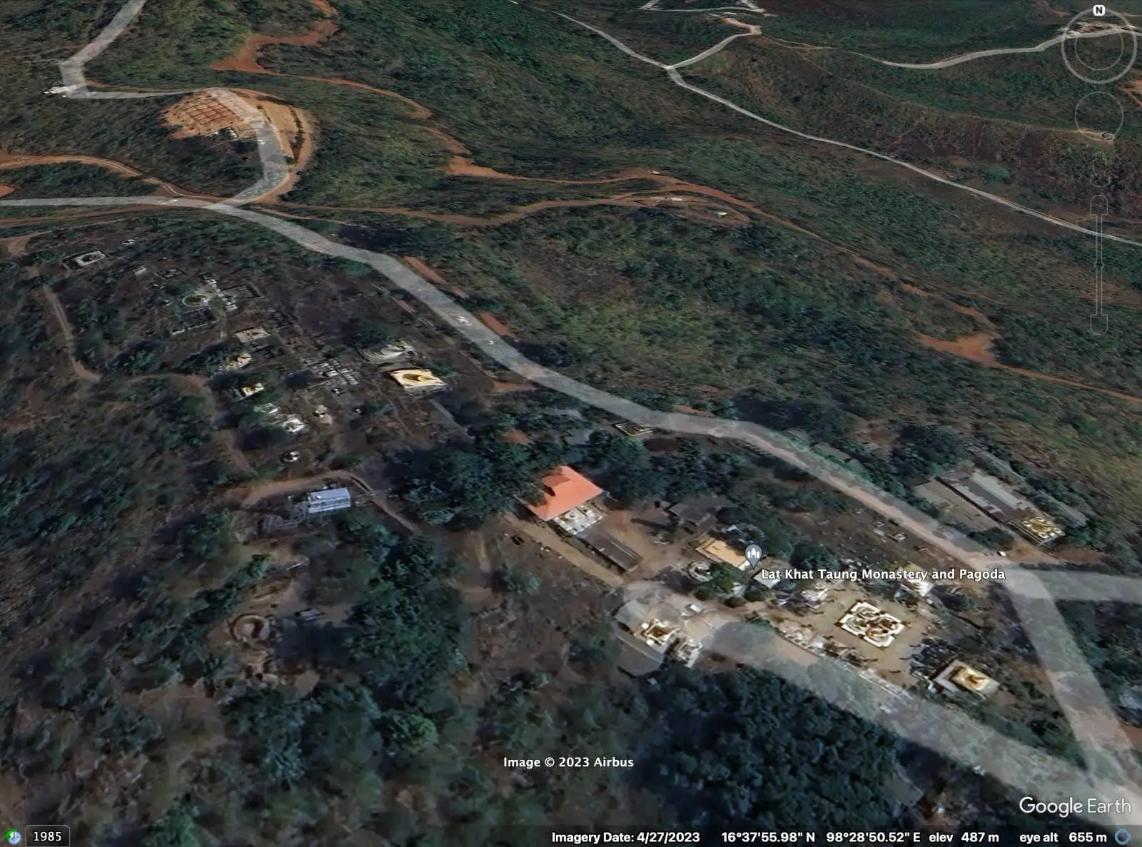 (လက်ခတ်​တောင်နှင့် မြဝတီမြို့တို့ကို Google Mapတွင် ​တွေ့ရမှု)