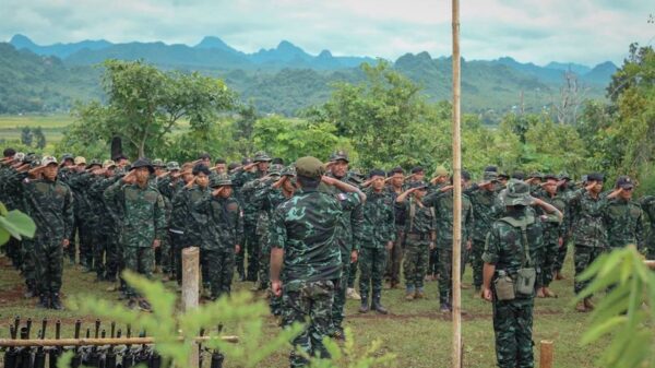 (ကရင်နီအမျိုးသားကာကွယ်ရေးတပ်ဖွဲ့(KNDF)တပ်ရင်းအမှတ် (၇)မှ ရဲဘော်များအား တွေ့ရစဥ်။ ဓာတ်ပုံ - KNDF B-07)