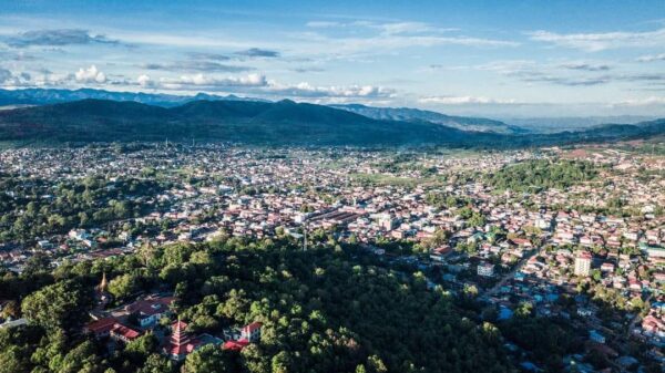 (​ကျောက်မဲမြို့ကို အ​ပေါ်စီးမှ​တွေ့ရစဥ်။ဓါတ်ပုံ-CJ)