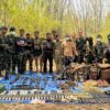 (ကရင်ပြည်နယ်၌ စစ်ကောင်စီတပ်အား ကော်ဘရာပူးပေါင်းစစ်ကြောင်းမှ တိုက်ခိုက်သိမ်းပိုက်ပြီးနောက် သိမ်းဆည်းရမိသော လက်နက်ခဲယမ်းများအား ‌ပြသထားစဥ်။ ဓာတ်ပုံ - Cobra Column)