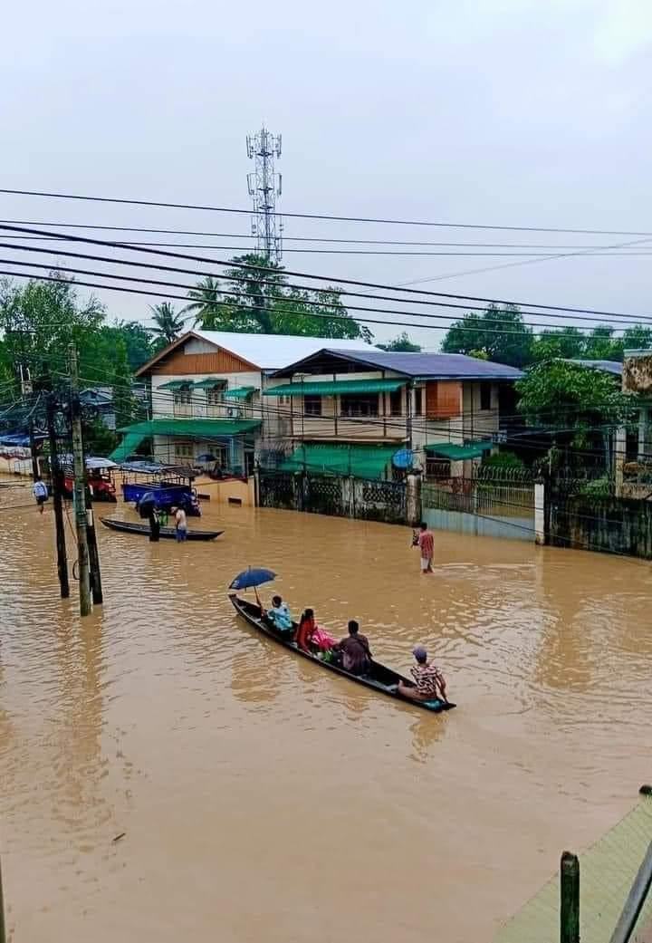 (ပဲခူးမြို့ရှိ ရပ်ကွက်အချို့၌ ရေကြီးမှုမြင်ကွင်းများ။ ဓာတ်ပုံ - CJ)
