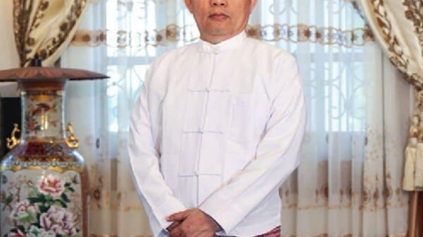 ရွှေဗျိုင်းဖြူ ကုမ္ပဏီပိုင်ရှင် ဦးသိန်းဝင်း​ဇော်