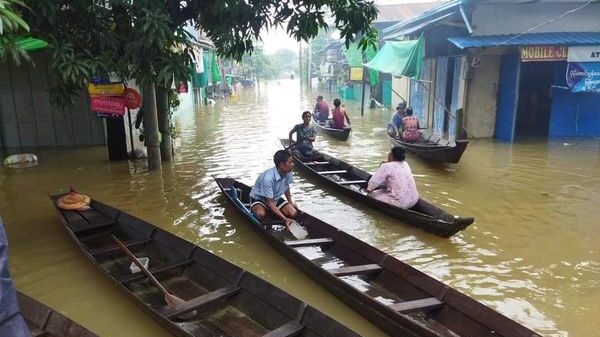(ပဲခူးမြို့ရှိ ရပ်ကွက်အချို့၌ ရေကြီးမှုမြင်ကွင်းများ။ ဓာတ်ပုံ - CJ)
