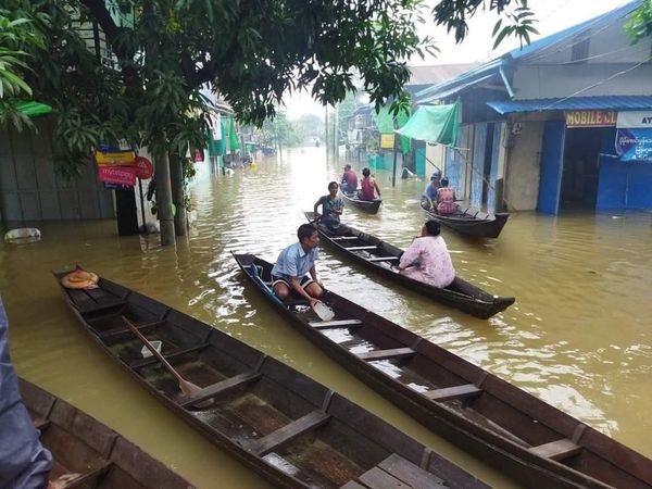 (ပဲခူးမြို့ရှိ ရပ်ကွက်အချို့၌ ရေကြီးမှုမြင်ကွင်းများ။ ဓာတ်ပုံ - CJ)