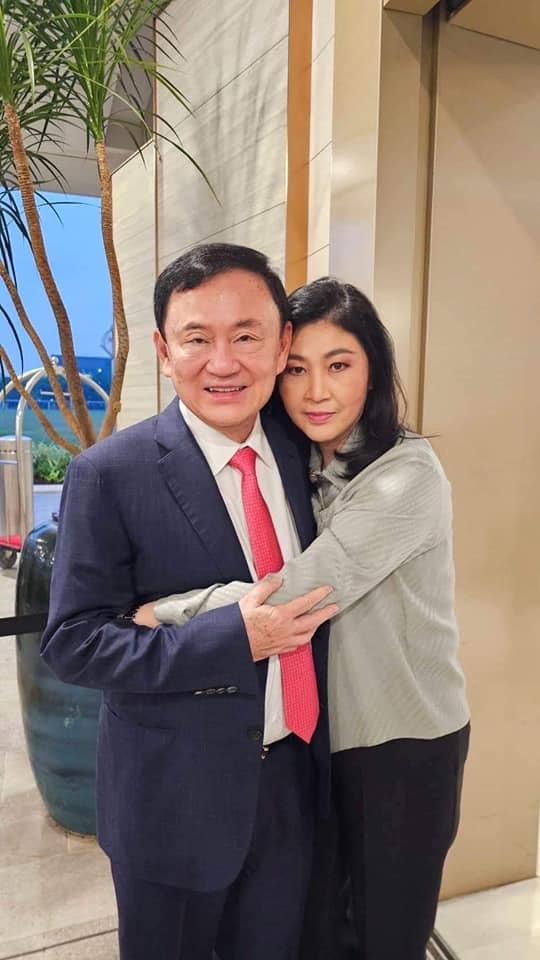 ထိုင်းနိုင်ငံ ပြန်လာမယ့် သက်ဆင်ကို ပါတီထောက်ခံသူတွေကြို