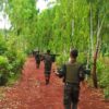 (ဒီးမော့ဆို PDF မှရဲဘော်များအားညရှေ့တန်းတစ်နေရာ၌ တွေ့ရစဉ်။ ဓာတ်ပုံ - ဒီးမော့ဆို PDF)