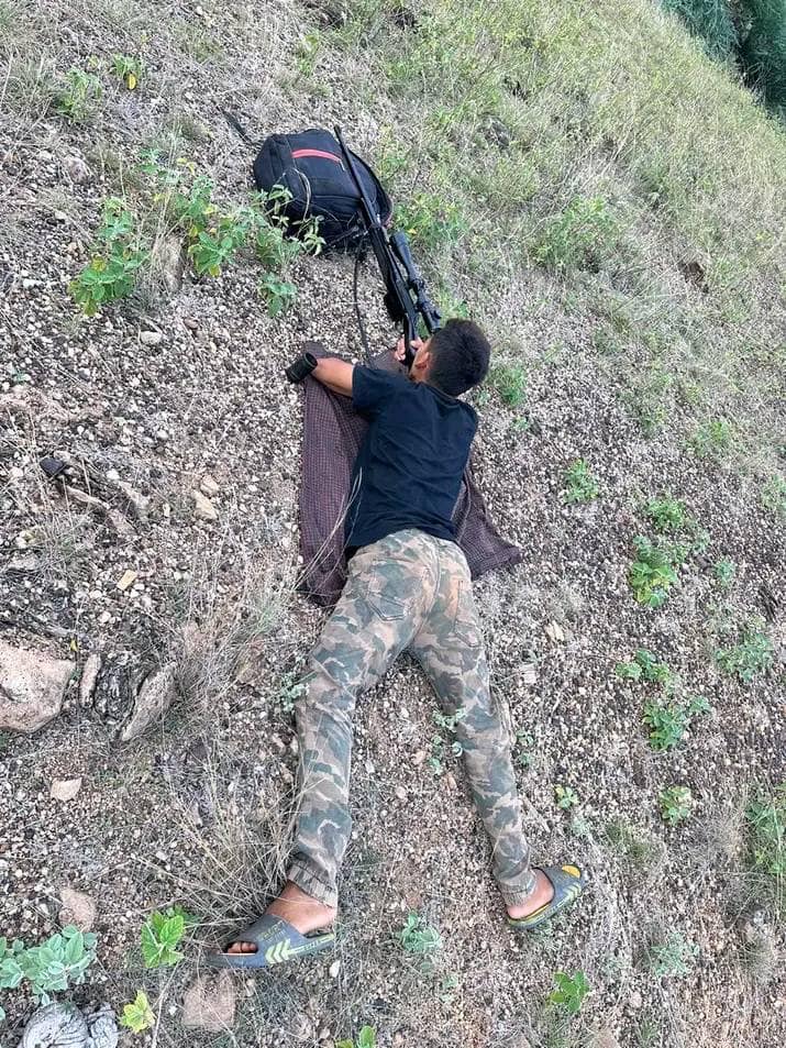 (စစ်ကောင်စီတပ်အား ပစ်ခတ်တိုက်ခိုက်ခဲ့သည့် Southern YSO PDFအဖွဲ့ဝင် ရဲဘော်များအား တွေ့ရစဥ်။ ဓာတ်ပုံ-Southern YSO PDF)