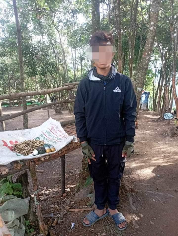 (အလင်းဝင်လာသည့် တပ်သားနှင့် ခဲယမ်းများအား တွေ့ရစဉ်။ ဓာတ်ပုံ - ဆူရ်းဘုန်းတိုင်းမ်)