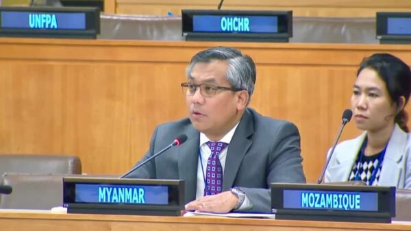(ဦး​ကျော်မိုးထွန်း ကုလသမဂ္ဂ တတိယ​ကော်မတီ အစည်းအ​ဝေးတွင်ရှင်းလင်း​ပြောကြားစဥ်။ဓါတ်ပုံ-PMOMTTUN)