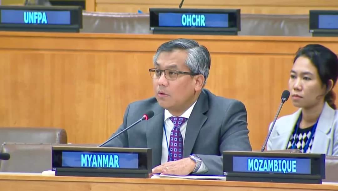 (ဦး​ကျော်မိုးထွန်း ကုလသမဂ္ဂ တတိယ​ကော်မတီ အစည်းအ​ဝေးတွင်ရှင်းလင်း​ပြောကြားစဥ်။ဓါတ်ပုံ-PMOMTTUN)