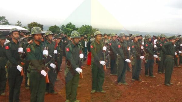 (ကချင်လွတ်လပ်ရေးတပ်မတော် (KIA)မှ ရဲဘော်များအား တွေ့ရစဉ်။ ဓာတ်ပုံ - CJ)
