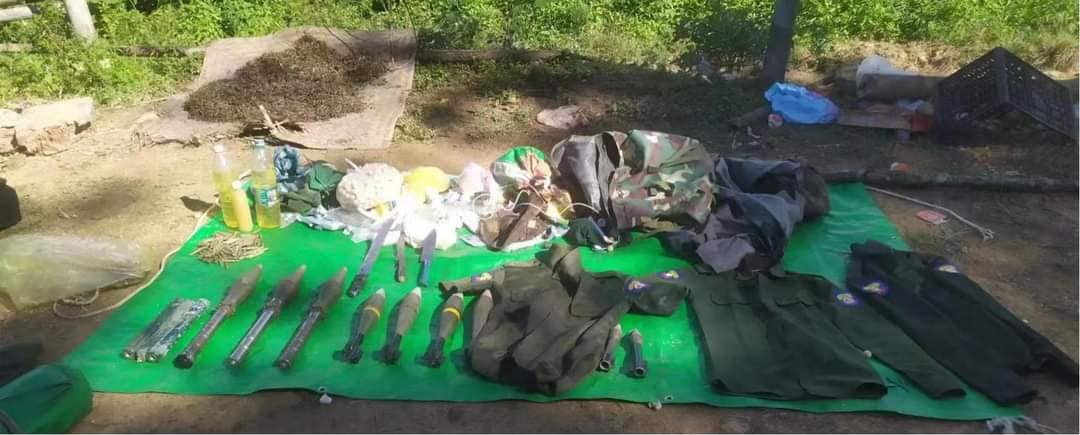 (စစ်ကောင်စီတပ်ထံမှ သိမ်းပိုက်ရရှိသောစခန်းများ၊လက်နက်ခဲယမ်းနှင့် စစ်တပ်သုံးပစ္စည်းများ။ဓါတ်ပုံ-The Kokang)