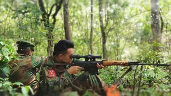 (​ရှေ့တန်းတစ်​နေရာမှ KIA တပ်ဖွဲ့ဝင်တစ်ဦး)