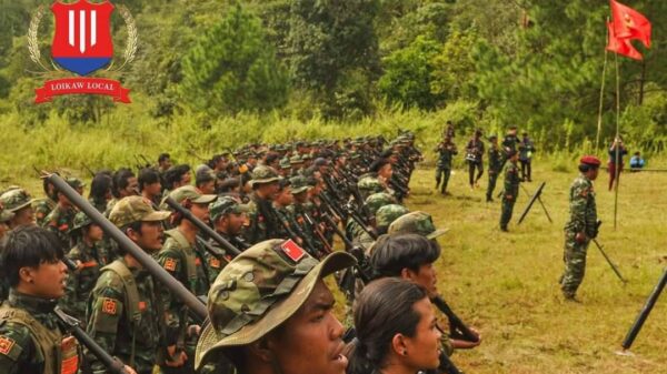 (Loikaw Local PDFမှ ရဲဘော်များ စစ်ရေးပြအခမ်းအနားတစ်ခု၌ တွေ့ရစဥ်။ ဓာတ်ပုံ - Loikaw Local PDF)