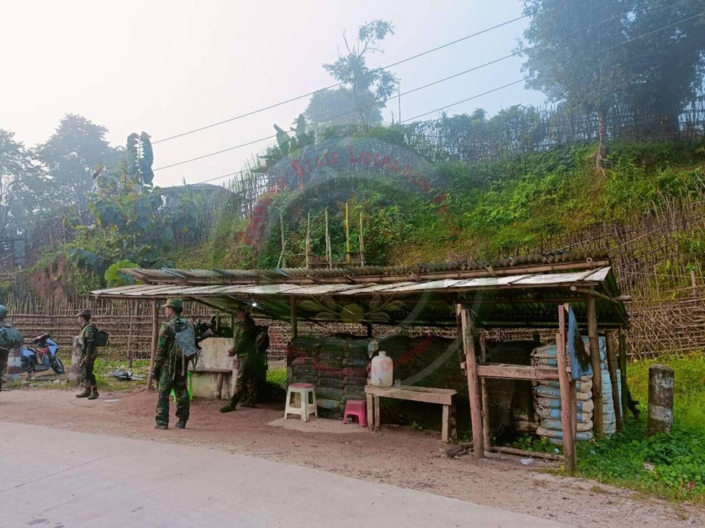 (ရှမ်းမြောက် နောင်ချို၊မန်တုံနှင့် နမ့်ခမ်းရှိ စစ်ကောင်စီ တပ်စခန်းများ သိမ်းပိုက်ပြီးနောက် တွေ့ရစဉ်။ဓာတ်ပုံ - TNLA)