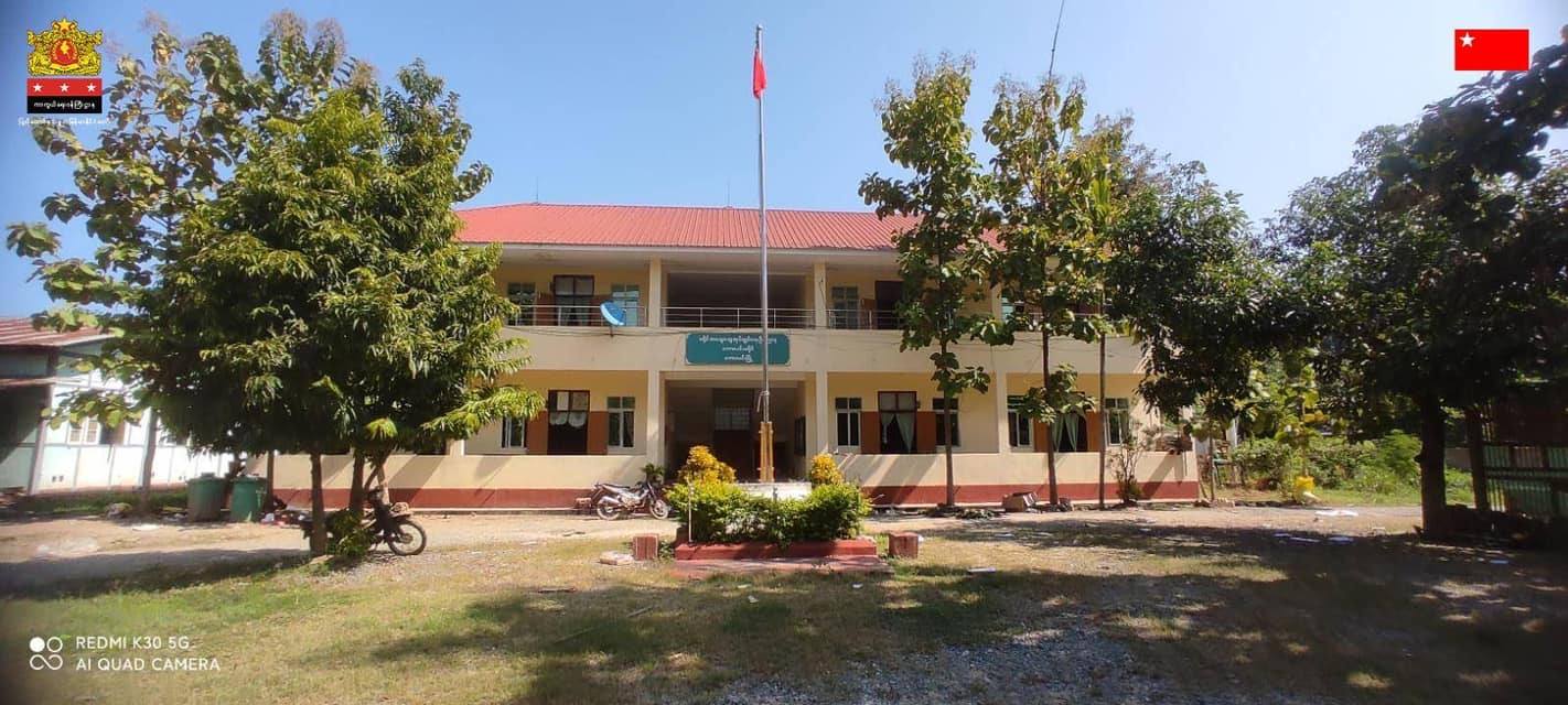 (စစ်ကိုင်းတိုင်းရှိ ကောလင်းနှင့် ခမ်းပတ်မြို့တို့အား PDF ပူးပေါင်းတပ်က သိမ်းပိုက်ပြီးနောက် တွေ့ရစဥ်။ ဓာတ်ပုံ - NUG/MOD)