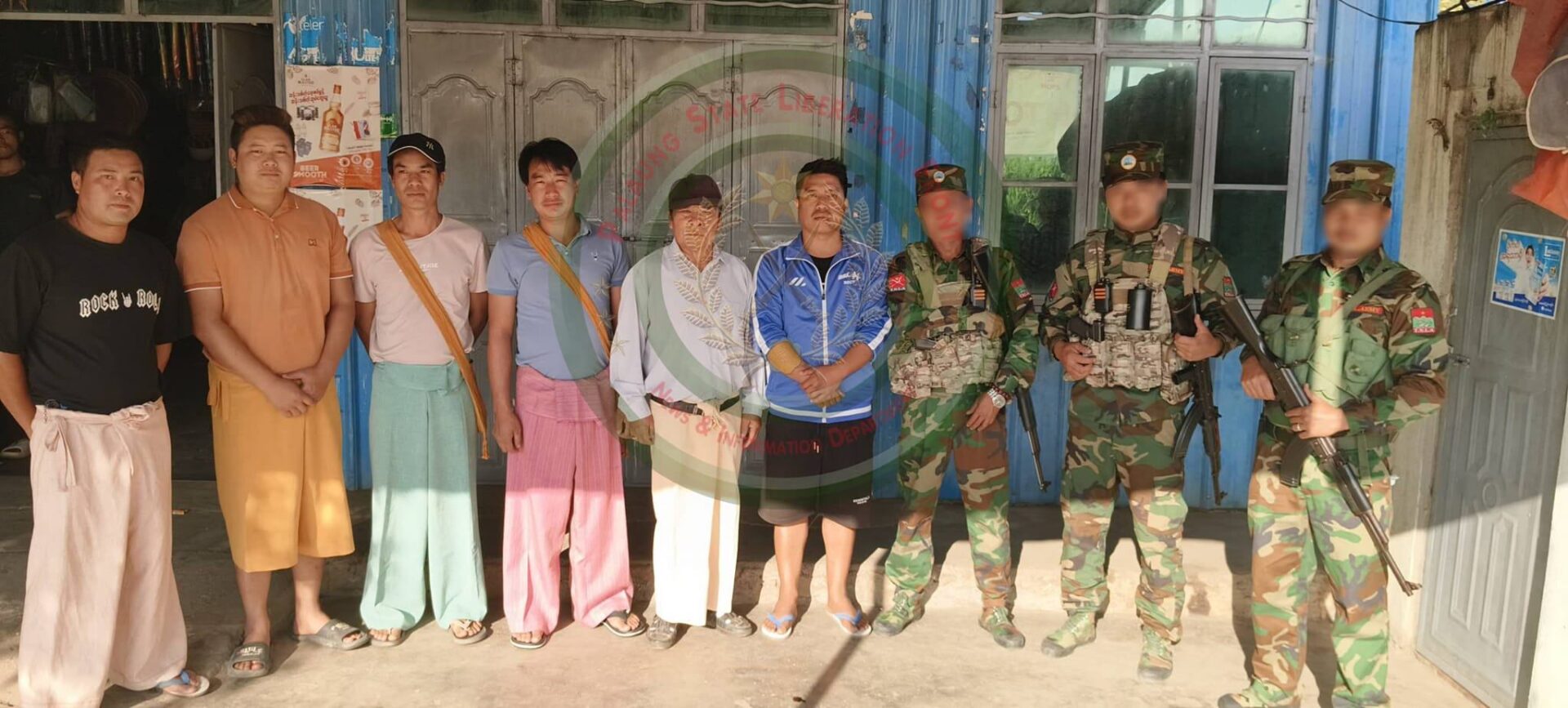 (TNLAနှင့် SSPP နှစ်ဖက်တာဝန်ရှိသူများ ညှိနှိုင်းပြီးနောက် တွေ့ရစဥ်။ ဓာတ်ပုံ - TNLA)