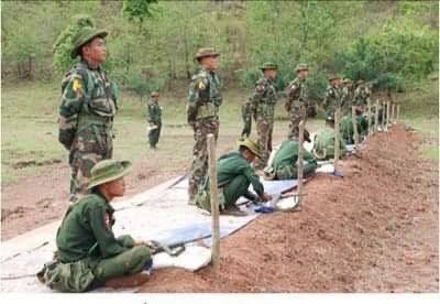 (စစ်ကောင်စီလက်အောက်ခံ ရွှေမင်းပြည်သူ့စစ်အဖွဲ့မှ တပ်သားများအား တွေ့ရစဥ်)