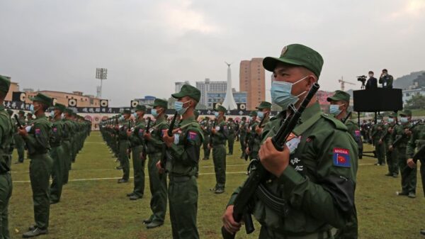 (ကိုးကန့်တပ်(MNDAA)မှ ရဲဘော်များအား တွေ့ရစဉ်။ ဓာတ်ပုံ - MNDAA)