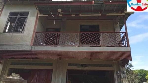 (ကောလင်းမြို့ရှိ နေအိမ်များအား တွေ့ရစဥ်။ ဓာတ်ပုံ - Kawlininfo)