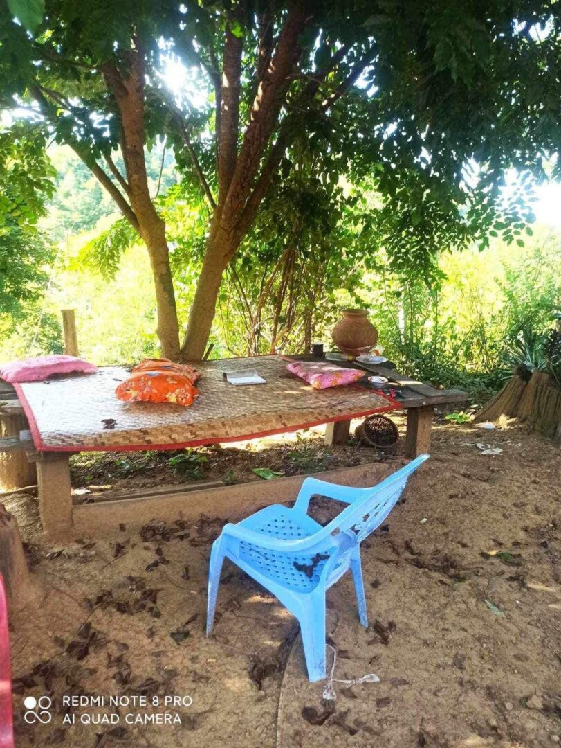 (ပဲခူးရိုးမအတွင်းရှိ စစ်ကောင်စီတပ် တပ်စွဲခဲ့သော ပုစွန်ဆိတ်ဆင်ဝိုင်းအား တွေ့ရစဥ်။ ဓာတ်ပုံ - ပေးပို့)