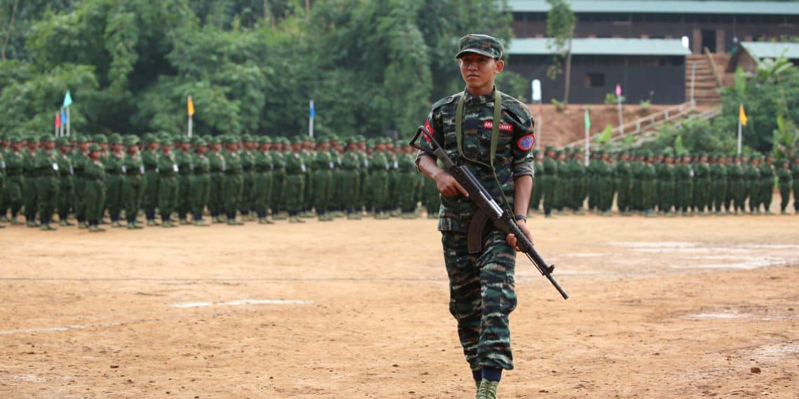 (ရက္ခိုင့်တပ်တော်(AA)​၏ စစ်သင်တန်းဆင်းပွဲတစ်ခုအား တွေ့ရစဉ်။ ဓာတ်ပုံ - AA)