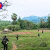 (ပြည်သူ့ကာကွယ်ရေးပူးပေါင်းစစ်ကြောင်း(၁)မှ ရဲဘော်အချို့အား ရှေ့တန်းတစ်နေရာတွင် တွေ့ရစဥ်။ဓာတ်ပုံ - ပေးပို့)